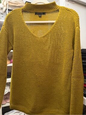 Love Tree Mustard Yellow V-Neck Knit Sweater